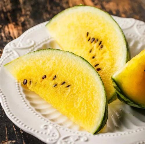 手臂吃瓜,夏日消暑新潮流