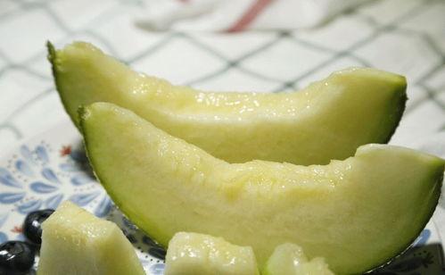 年终聚会吃瓜,欢乐时光里的趣味瞬间