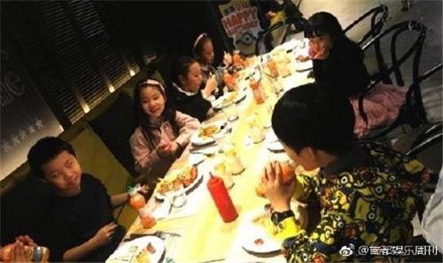 吃瓜群众董洁视频,娱乐圈幕后真相大揭秘