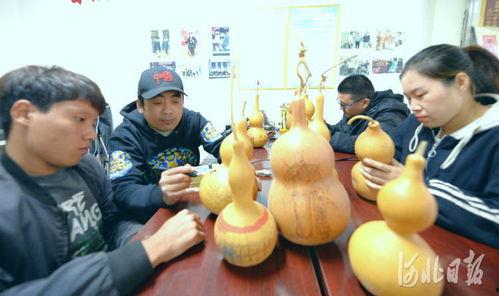 平乡县吃瓜,探寻当地特色美食之旅